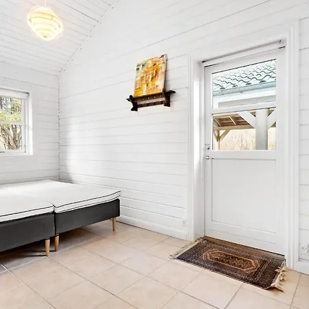 Stunning In Sjaellands Odde With Kitchen Holiday home *